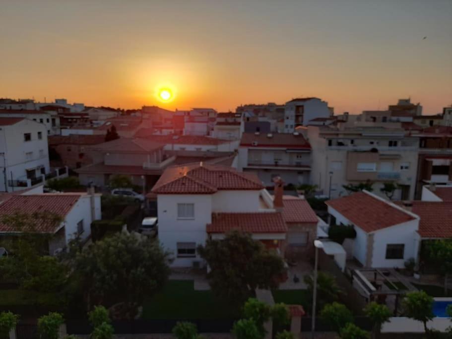 Precioso Apartamento En L'Hospitalet De L'Infant Kültér fotó